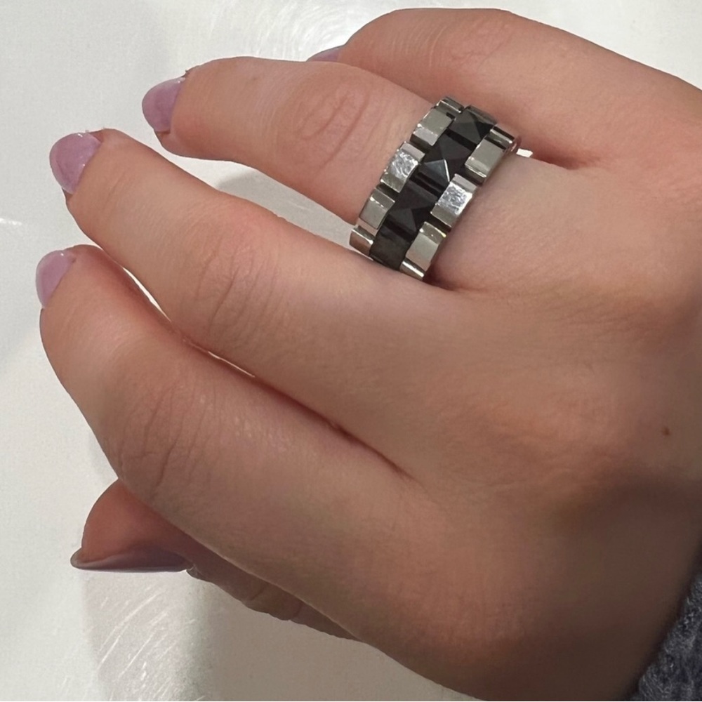 Icelink black and stainless steal ring